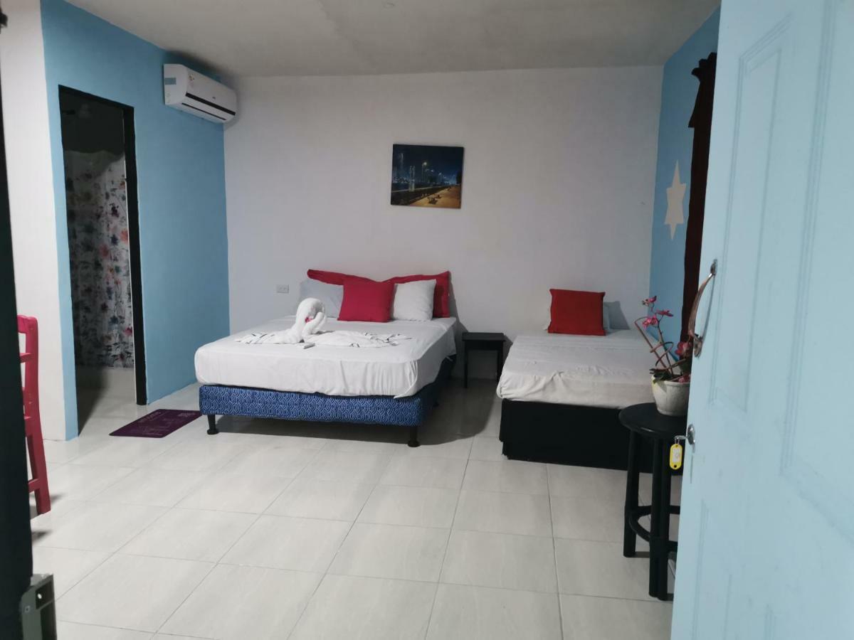 فندق Cabinas Cafe Del Mar مانويل أنطونيو المظهر الخارجي الصورة