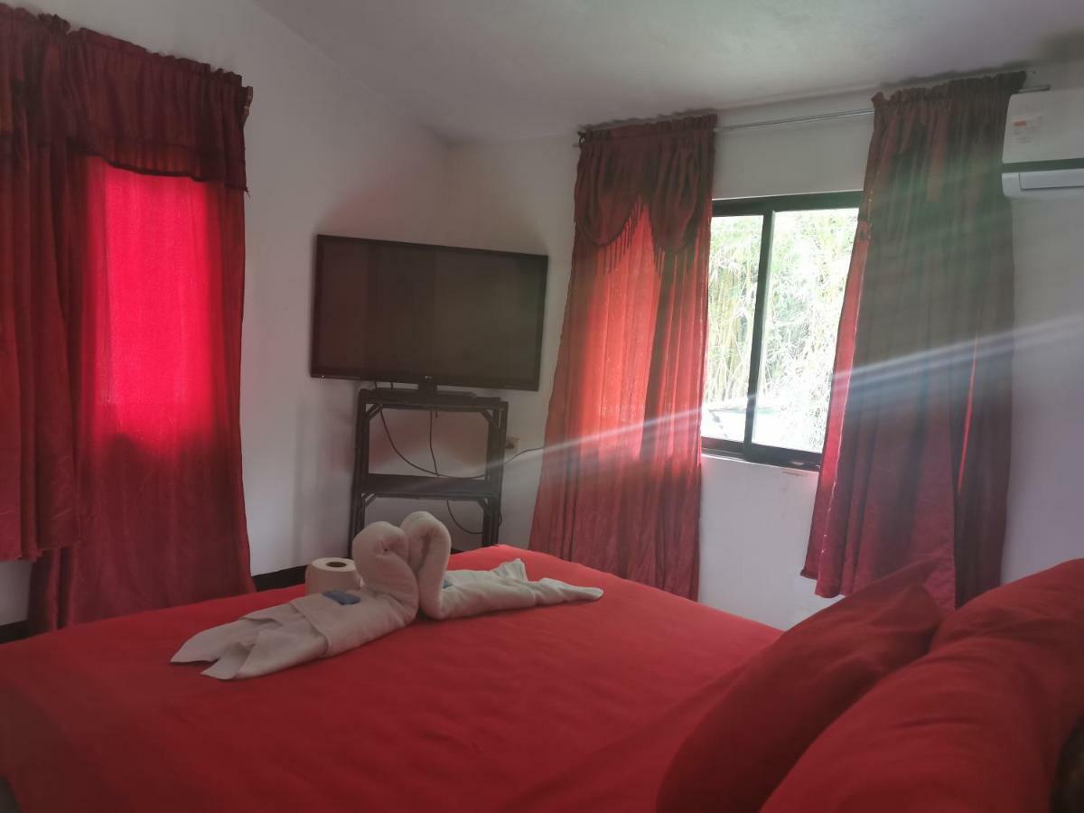 فندق Cabinas Cafe Del Mar مانويل أنطونيو المظهر الخارجي الصورة